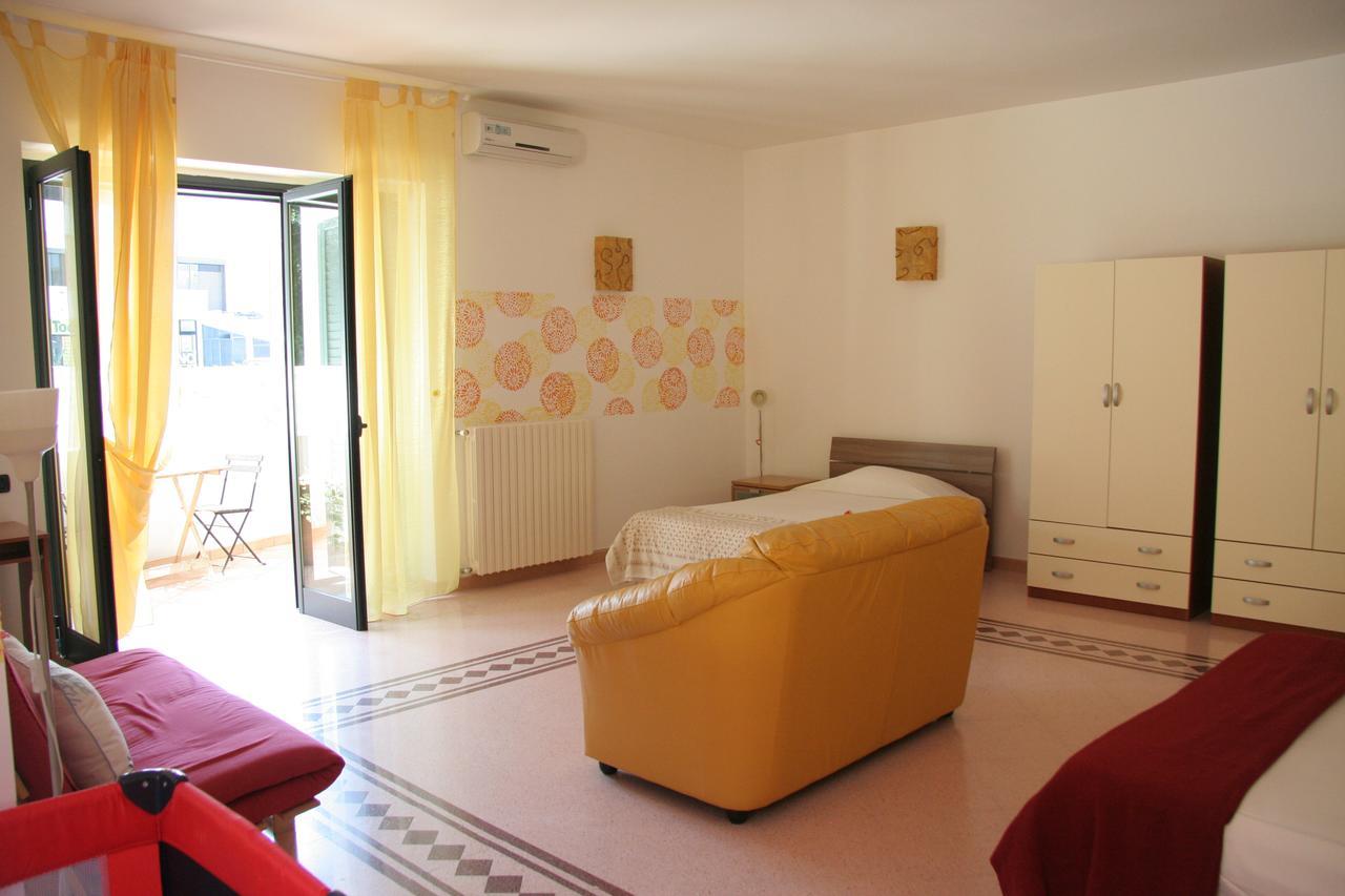 Casa Di Marco Bed & Breakfast Sannicola Exterior photo